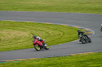 anglesey-no-limits-trackday;anglesey-photographs;anglesey-trackday-photographs;enduro-digital-images;event-digital-images;eventdigitalimages;no-limits-trackdays;peter-wileman-photography;racing-digital-images;trac-mon;trackday-digital-images;trackday-photos;ty-croes